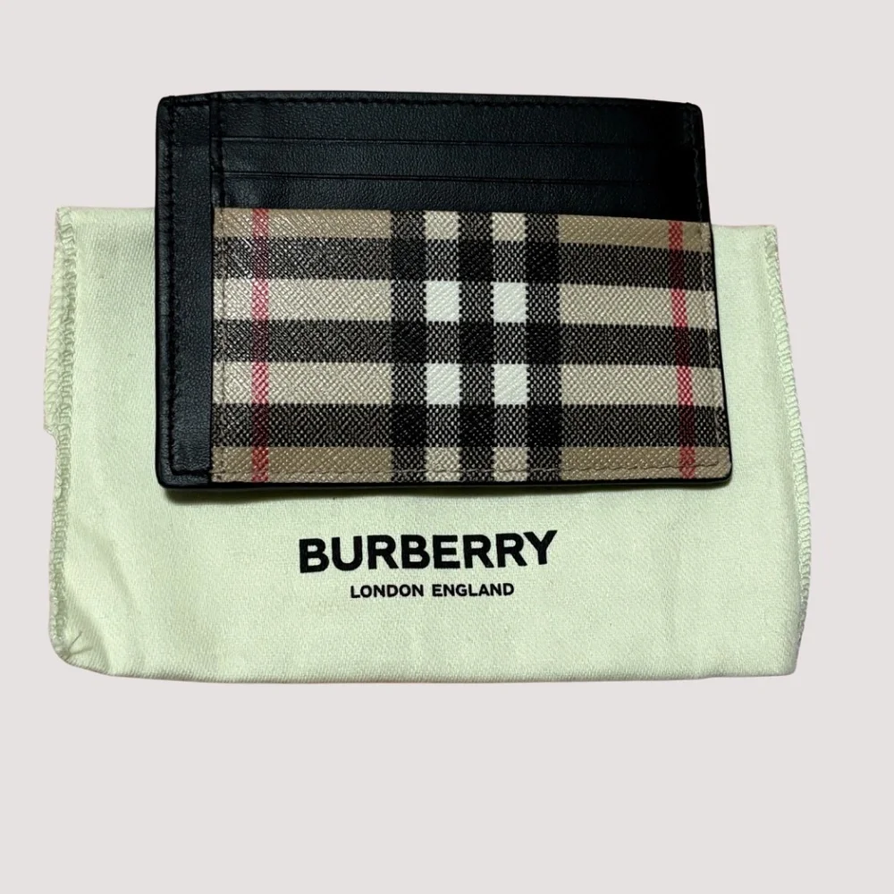 Burberry Men's Vintage Check Money Clip Card Holder